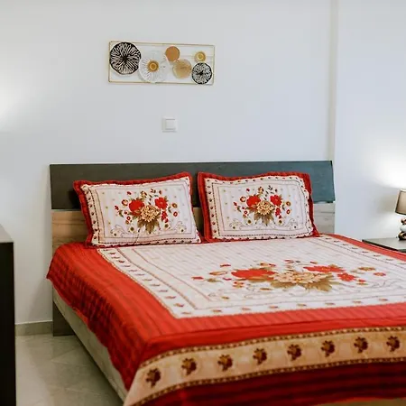 Zipari Oasis Modern Comforts With Stunning Views * Zipárion