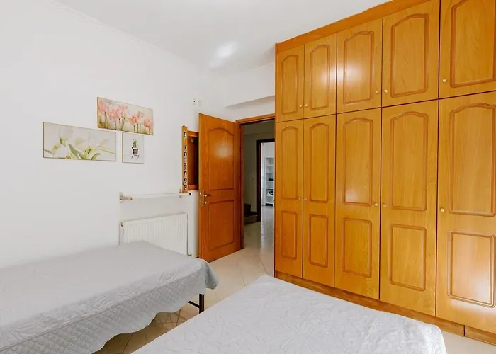 Zipari Oasis Modern Comforts With Stunning Views Zipárion