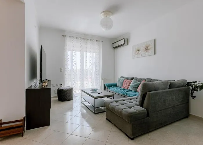 Zipari Oasis Modern Comforts With Stunning Views