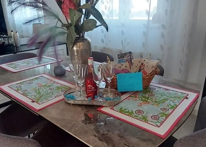 Zipari Oasis Modern Comforts With Stunning Views