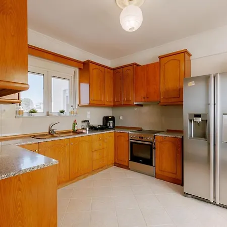 Zipari Oasis Modern Comforts With Stunning Views Apartment Zipárion